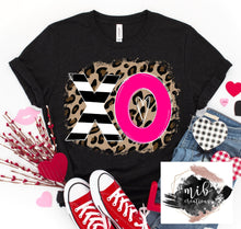 Load image into Gallery viewer, XO Leopard shirt